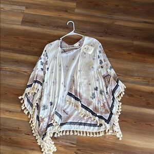 Altar'd State Asymmetrical Blue and White Bell Sleeve Tunic. One size!!!